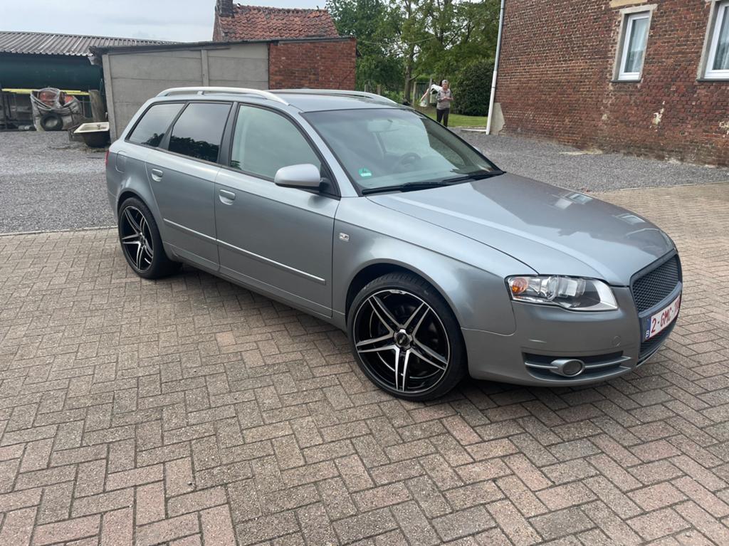 Audi a4.  2 l benzine blanco gekeurd voor verkoop, Auto's, Audi, Automaat, A4, Break, Particulier