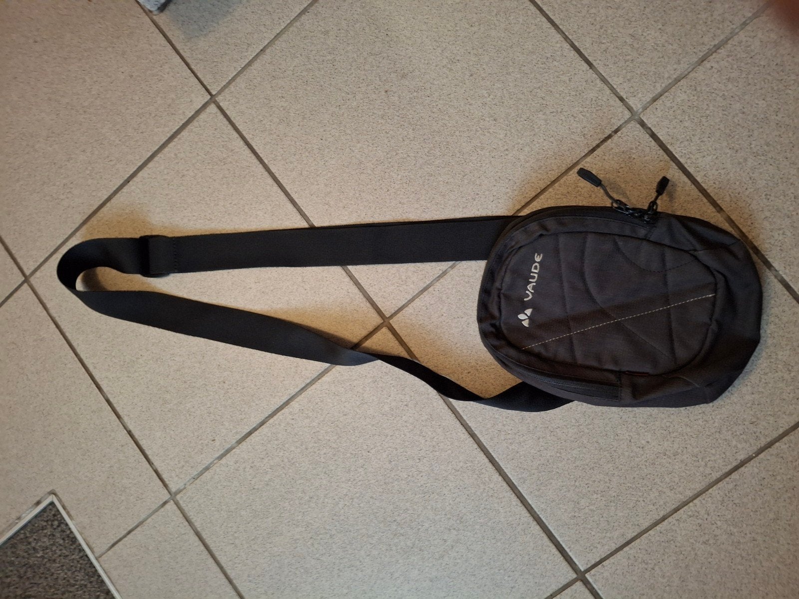 Sac à bandoulière Vaude neuf, Enlèvement