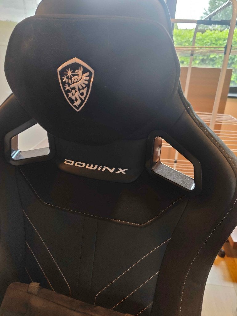 Dowinx Alcantara gaming chair, Huis en Inrichting, Bureaustoelen, Ophalen, Zwart, Zo goed als nieuw, Gaming bureaustoel