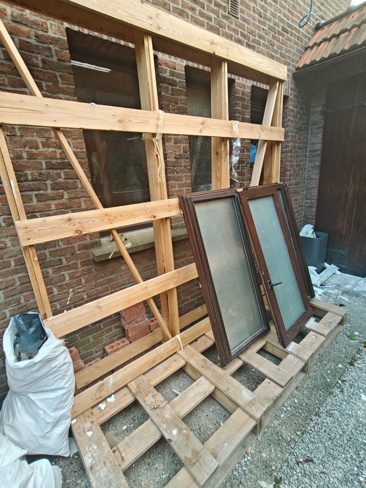 gratis paletten constructie, Ophalen