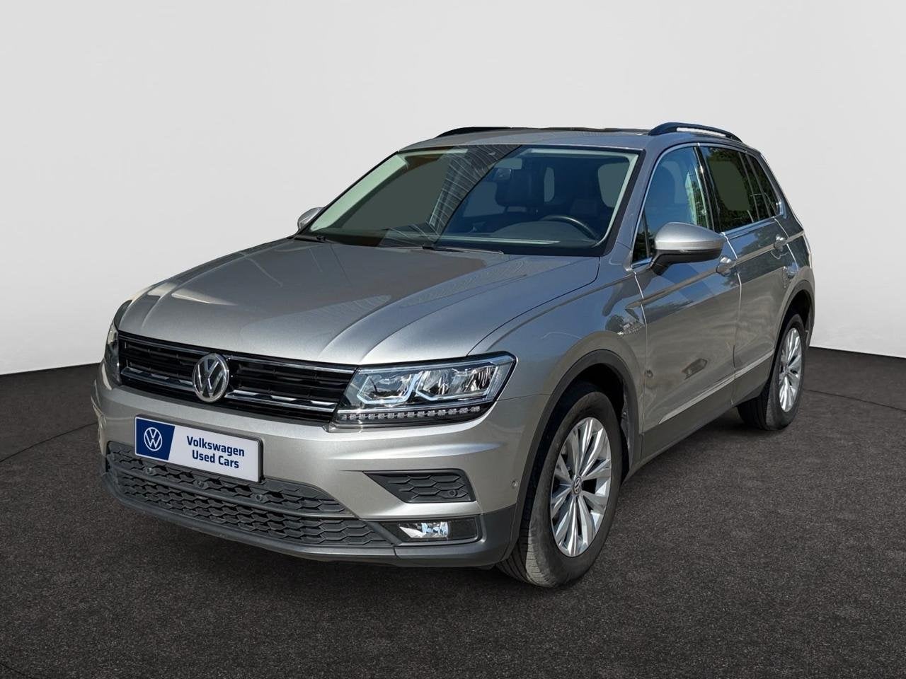 Volkswagen Tiguan 1.4 TSI 4Motion Comfortline BMT DSG, Auto's, Automaat, https://public.car-pass.be/vhr/9c7fcae4-da93-4cc1-8ade-67d0c334c68d