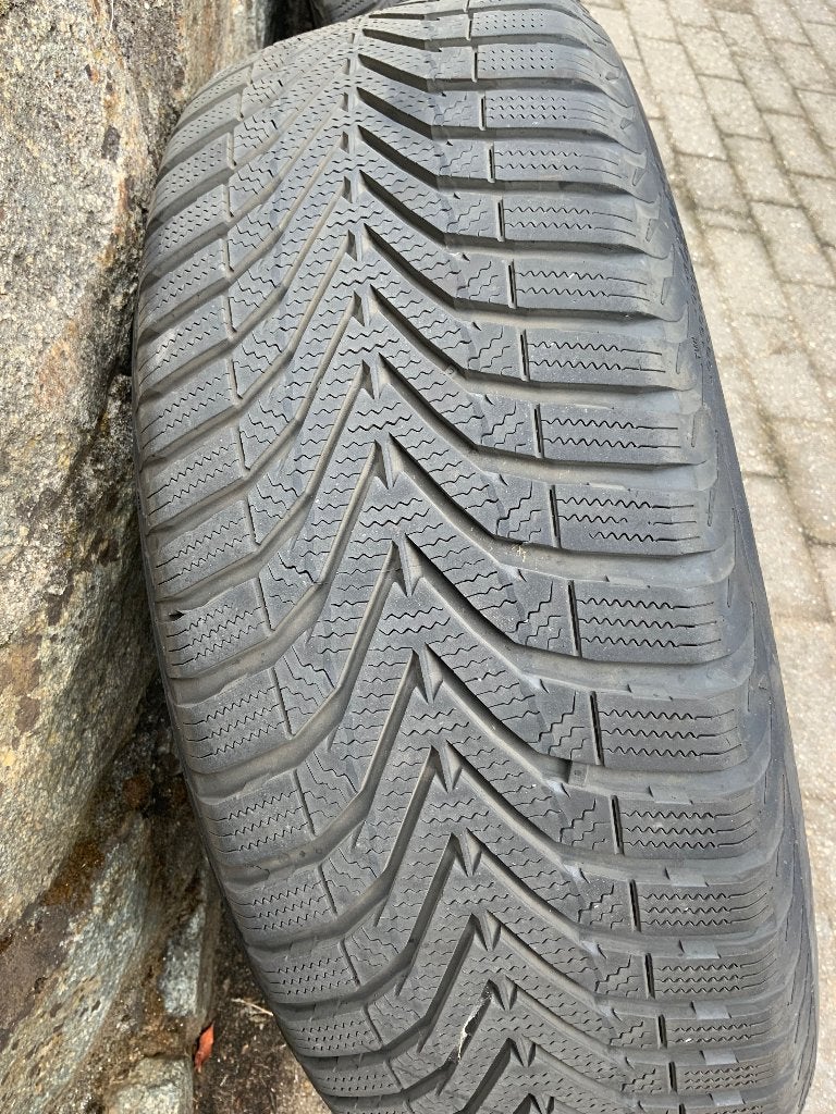 4 jantes 16 pouces d'origine Citroën avec pneus d'hiver, Autos : Pièces & Accessoires, Pneus hiver, 16 pouces, Véhicule de tourisme