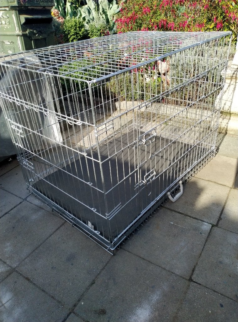 HONDENBENCH  91 cm met kussen, Ophalen, Zo goed als nieuw