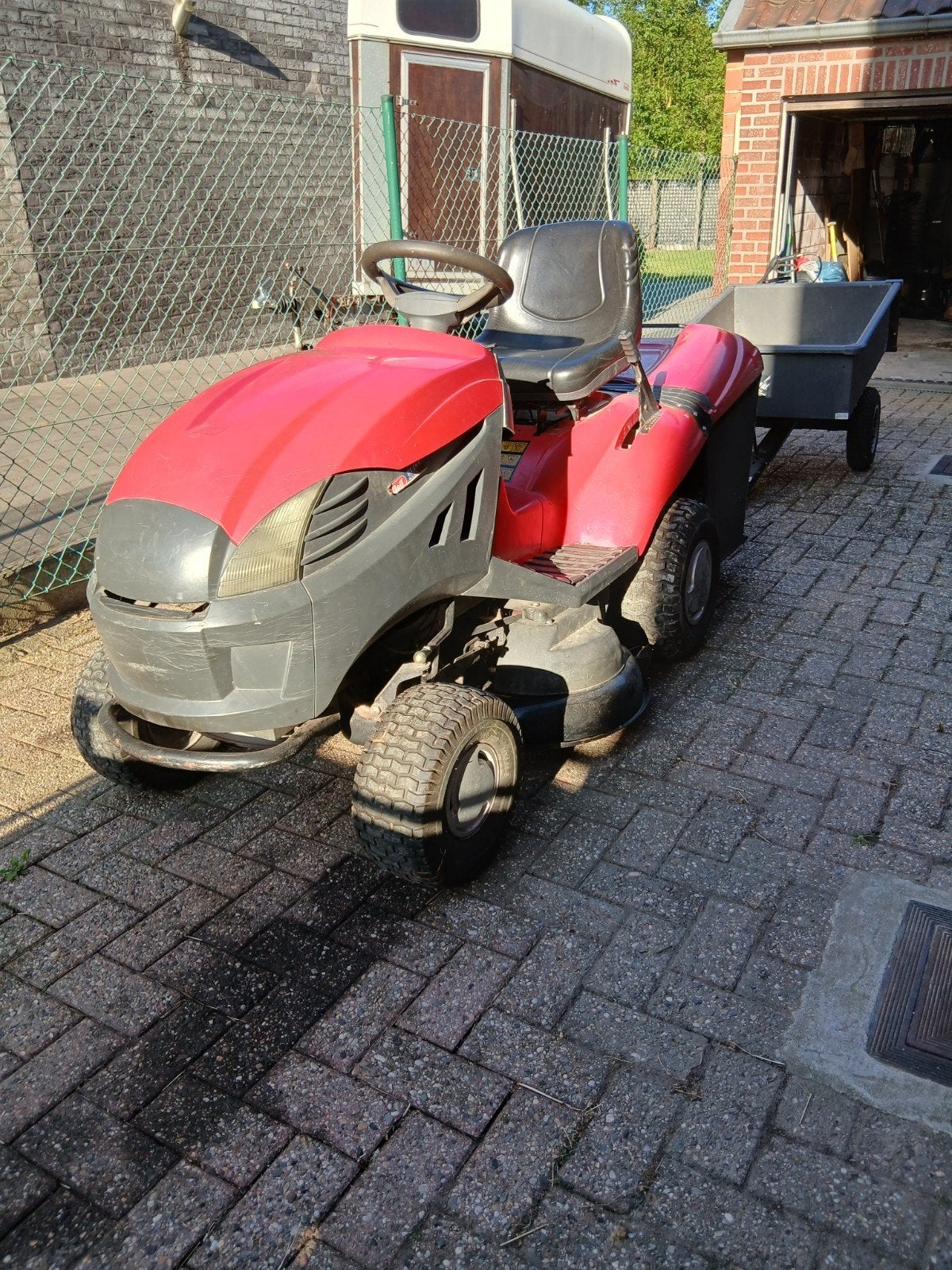 Zitmaaier castelgarden, Enlèvement