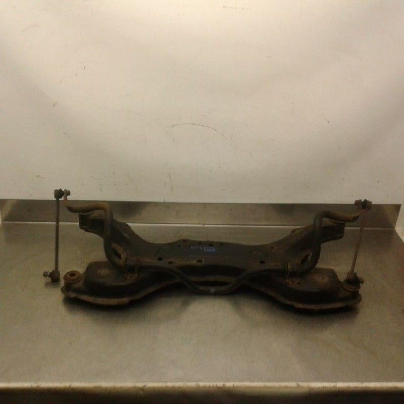 BERCEAU MOTEUR Toyota Avensis Verso (M20) (01-2001/12-2005), Utilisé, Toyota