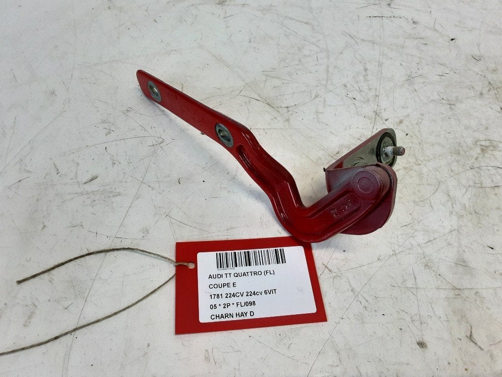 COFFRE COUVERCLE CHARNIERE DROIT Audi TT (8N3), Auto-Union-Straße  1,
85057  Ingolstadt, DE, Info@audi.de, Audi, Utilisé