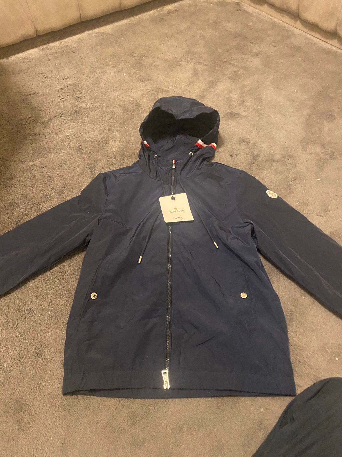 moncler winderbreaker navy blue, Enlèvement, Neuf, Taille 48/50 (M), Bleu