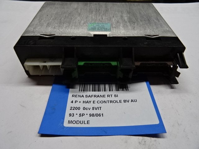 UNITE ELECTRONIQUE Renault Safrane I (7700811457), Utilisé, Renault