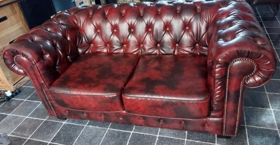 Chesterfield twee zits bank / zetel oxblood red, zgan, Ophalen, 150 tot 200 cm, Tweepersoons, 75 tot 100 cm