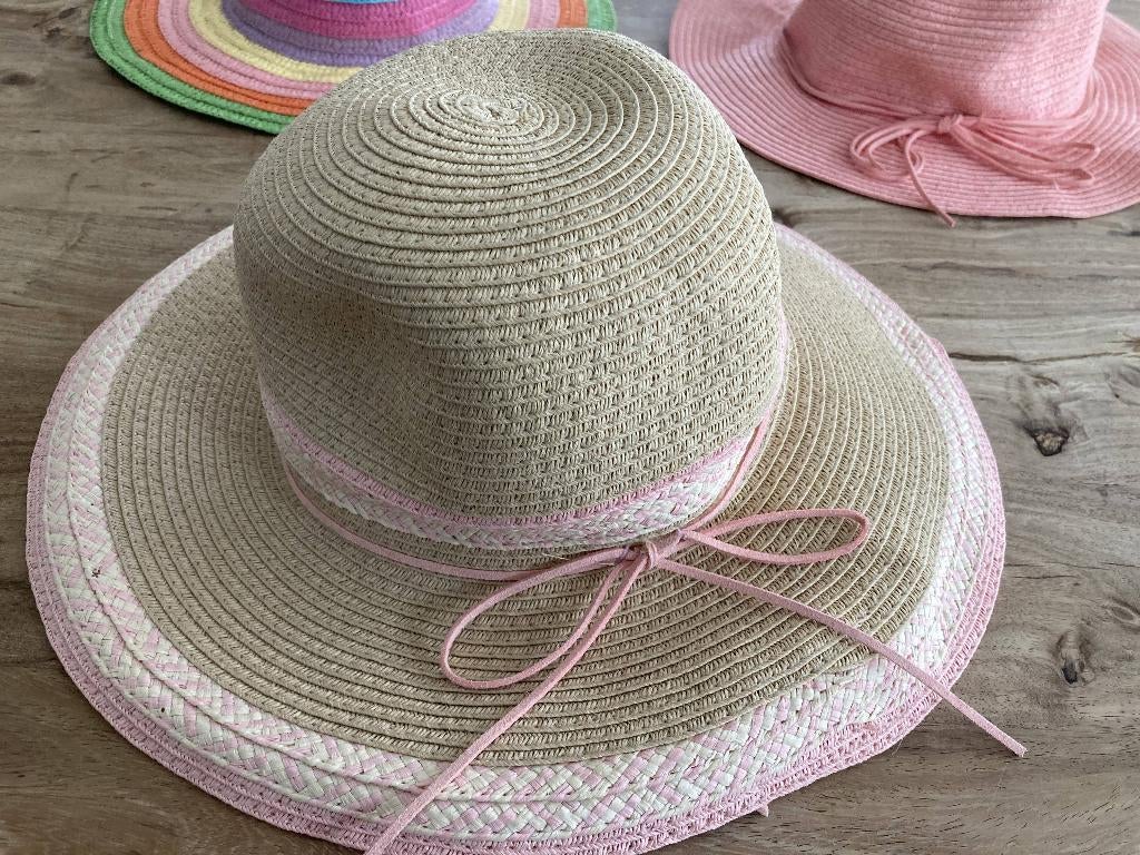 chapeau d'été (6-10 ans) 2 euros, Enfants & Bébés, Vêtements de bébé | Casquettes & Chapeaux, Enlèvement ou Envoi
