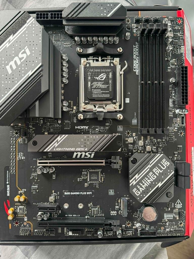 Moederbord MSI B650 gaming plus wifi, Computers en Software, Moederborden, Ophalen, Nieuw, ATX, DDR5