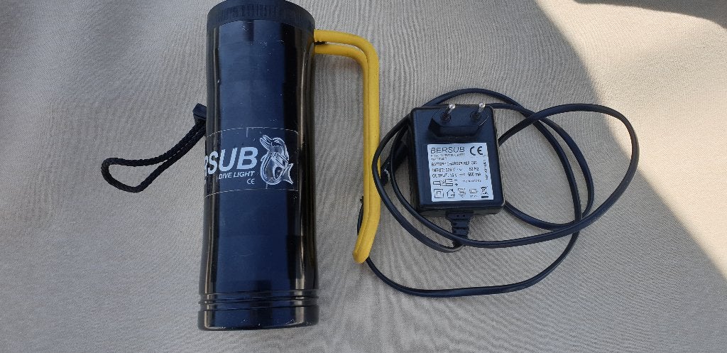 DUIKLAMP 50 WATT BERSUB VENUS 50, Watersport en Boten, Ophalen