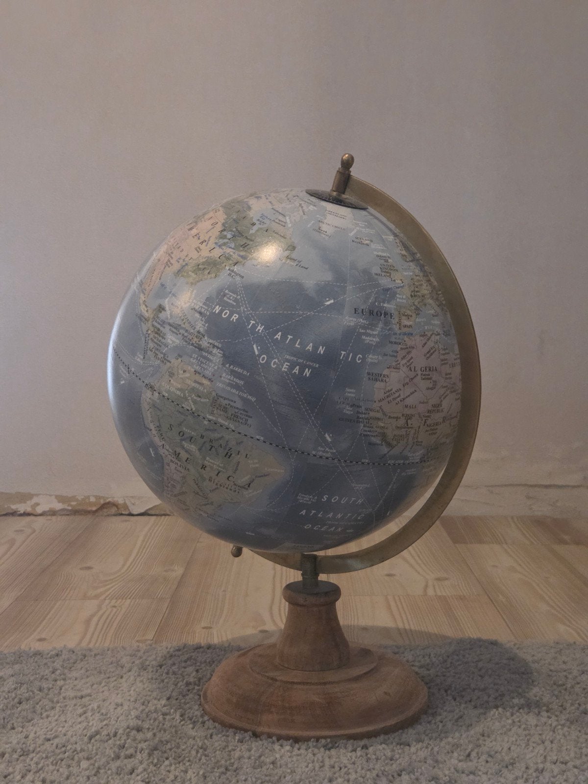 Aardbol decoratie, Ophalen, Nieuw, Hout