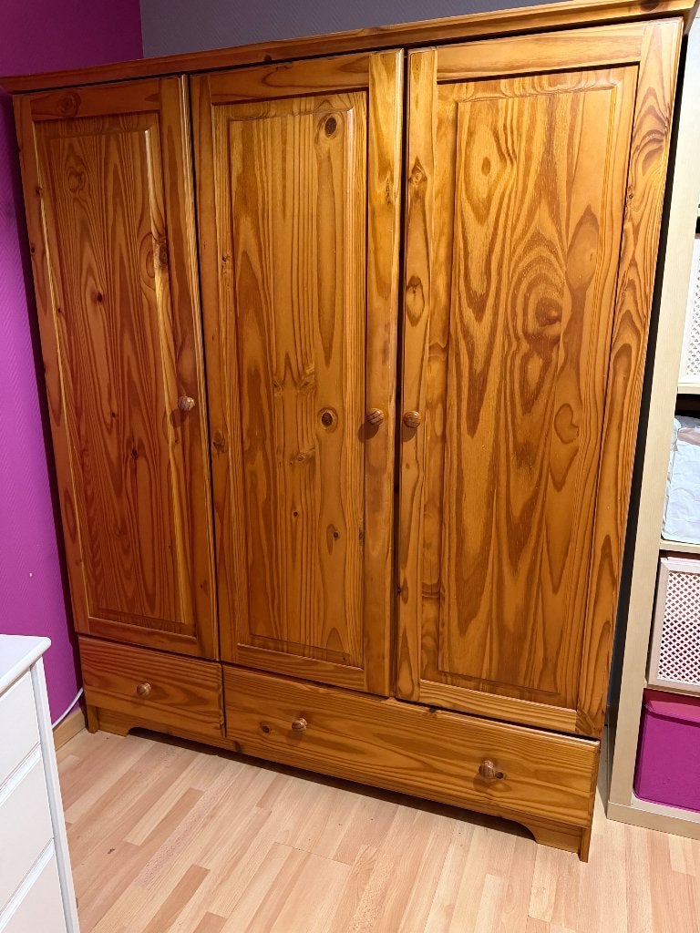 Chambre complète en pin massif, Enlèvement, Utilisé, Une personne, Pin massif