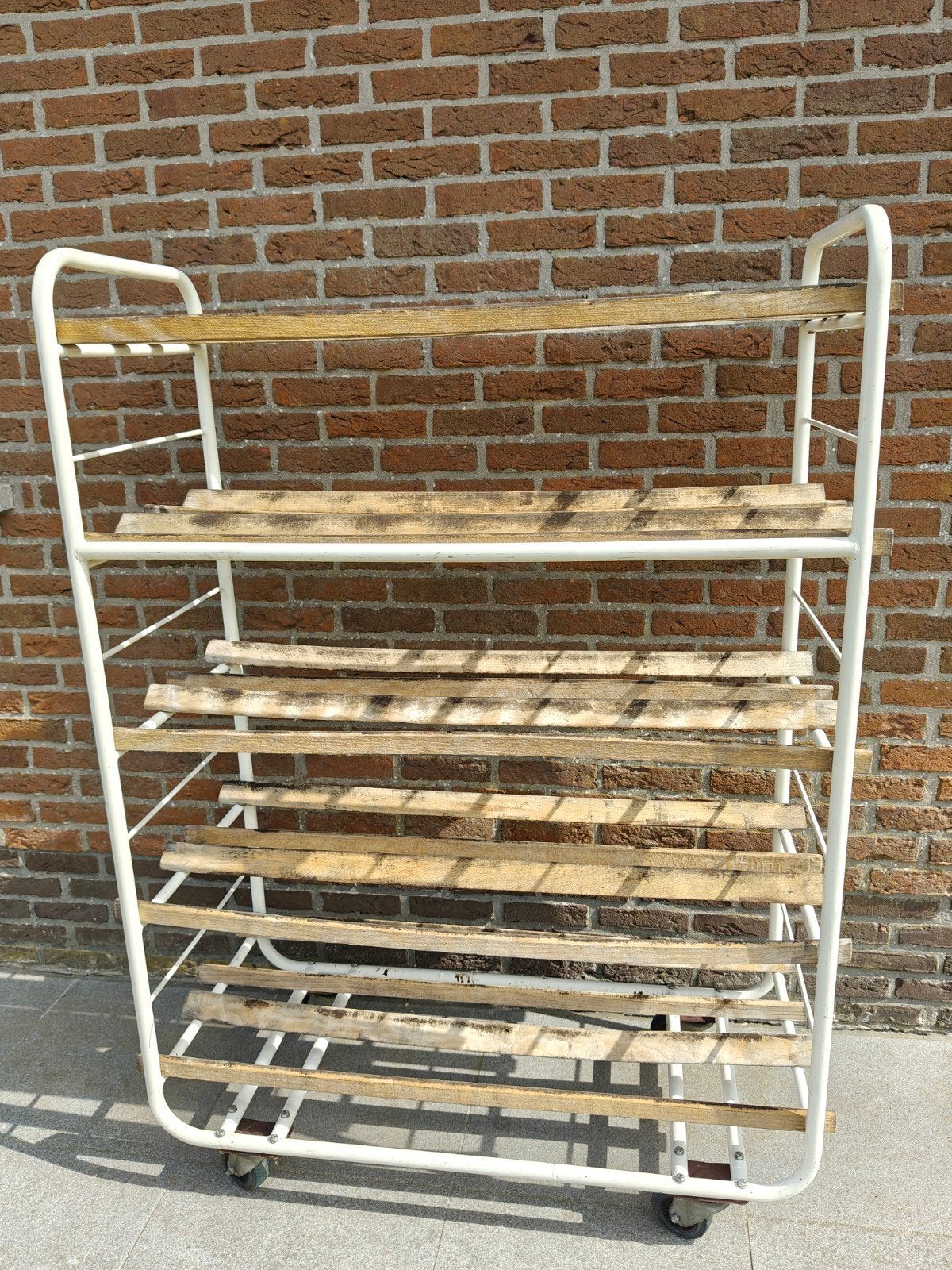 Broodrek / decoratie rek, Ophalen