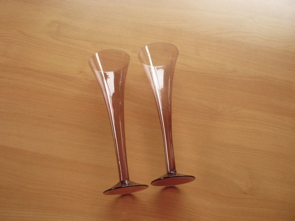 Set 2 paars-roze hoge uitlopende champagne schuimwijn glazen, Collections, Verres & Petits Verres, Enlèvement ou Envoi