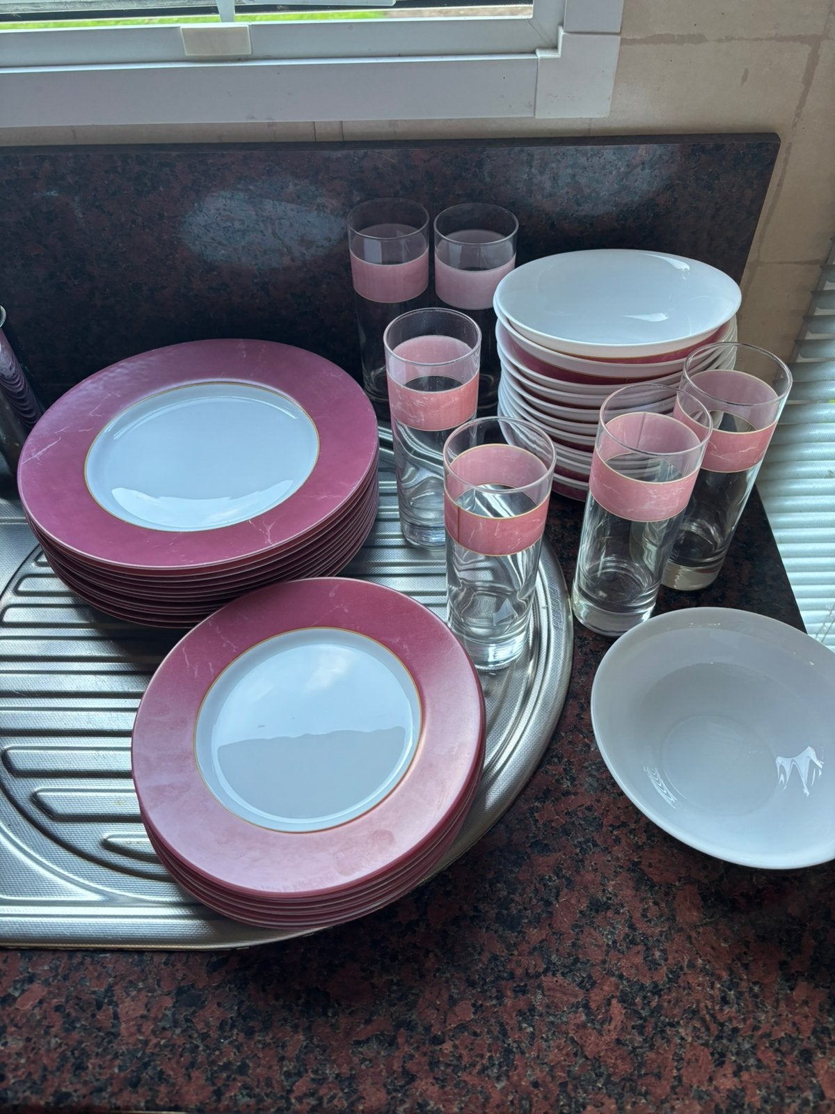 Arcopal vintage servies roze gemarmerd met goudrand, Enlèvement