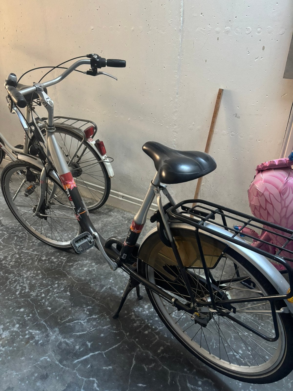 Damesfiets Nova met bagagedrager en terugtraprem, 53 tot 56 cm, Ophalen, Gebruikt, Terugtraprem