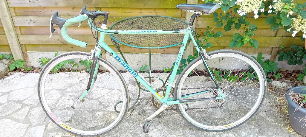 Koersfiets bianchi, Fietsen en Brommers, Fietsen | Heren | Sportfietsen en Toerfietsen, Gebruikt, Velgrem, Overige maten, 15 tot 20 versnellingen