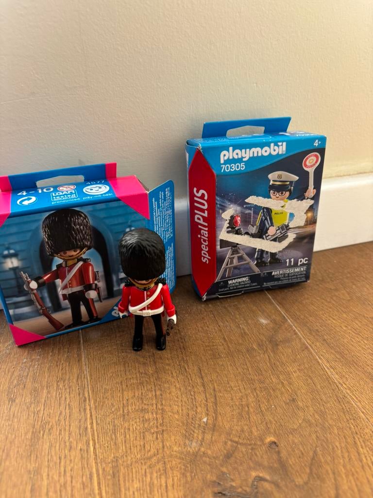 Playmobil 4577 Engelse koninklijke garde en 70305 politie, Ophalen of Verzenden, Zo goed als nieuw