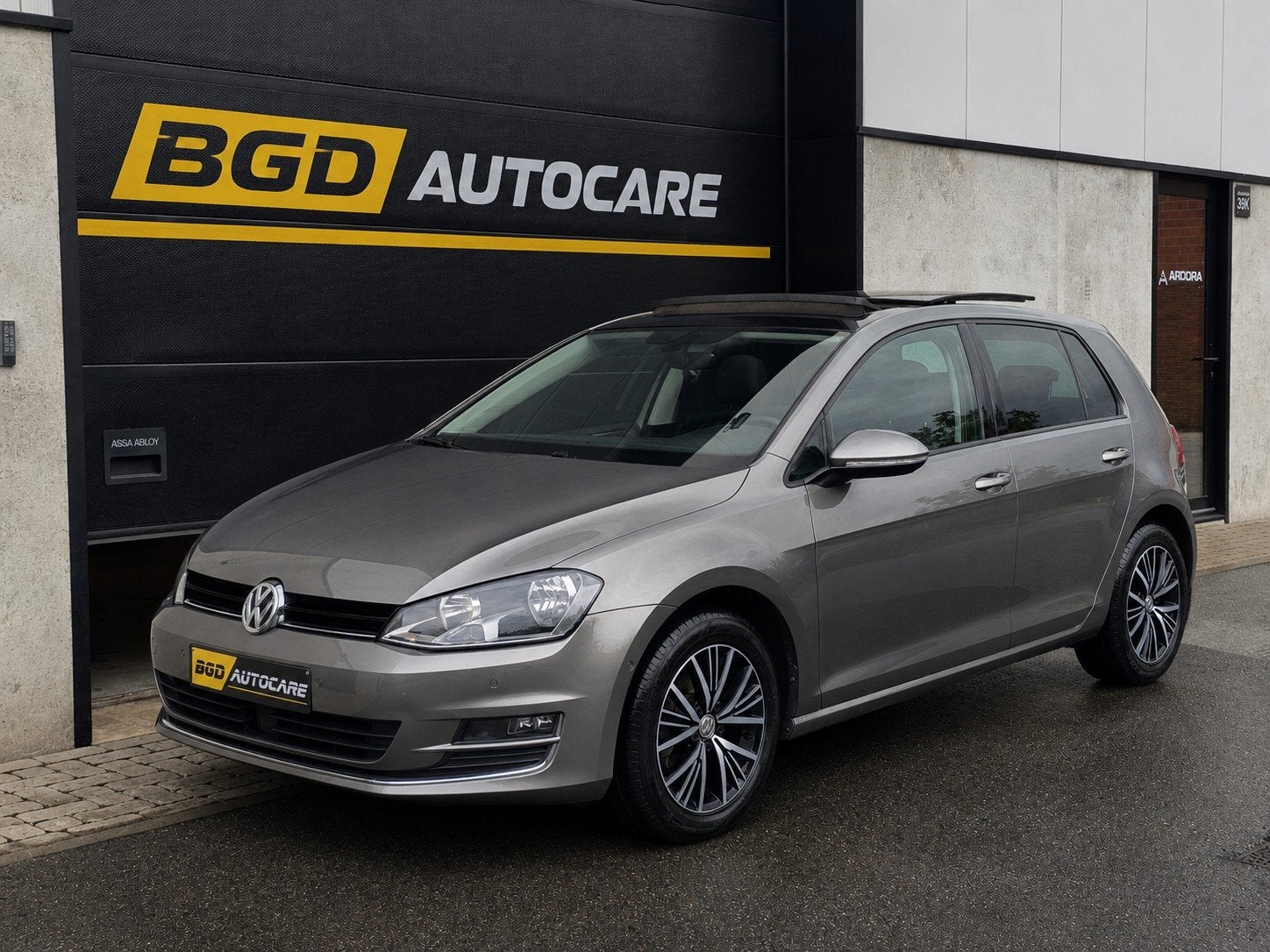 Volkswagen Golf VII 1.2 TSI/12M Garantie/ALLSTAR/PANO/ACC/, Auto's, Volkswagen, Voorwielaandrijving, Stof, Beige, 5 deurs