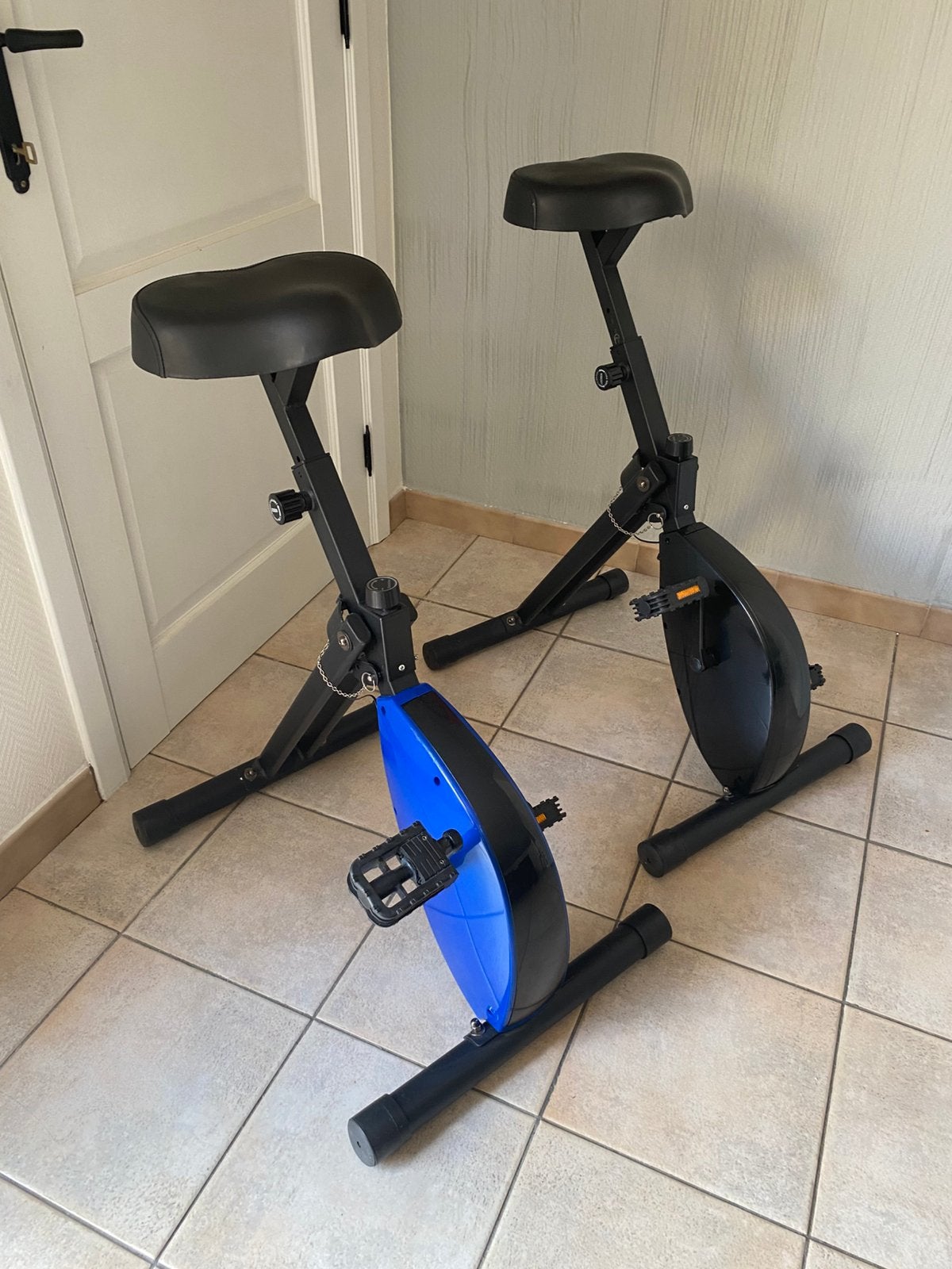 Originele deskbike (bureaufiets), Sport en Fitness, Ophalen, Zo goed als nieuw, Stoelfiets