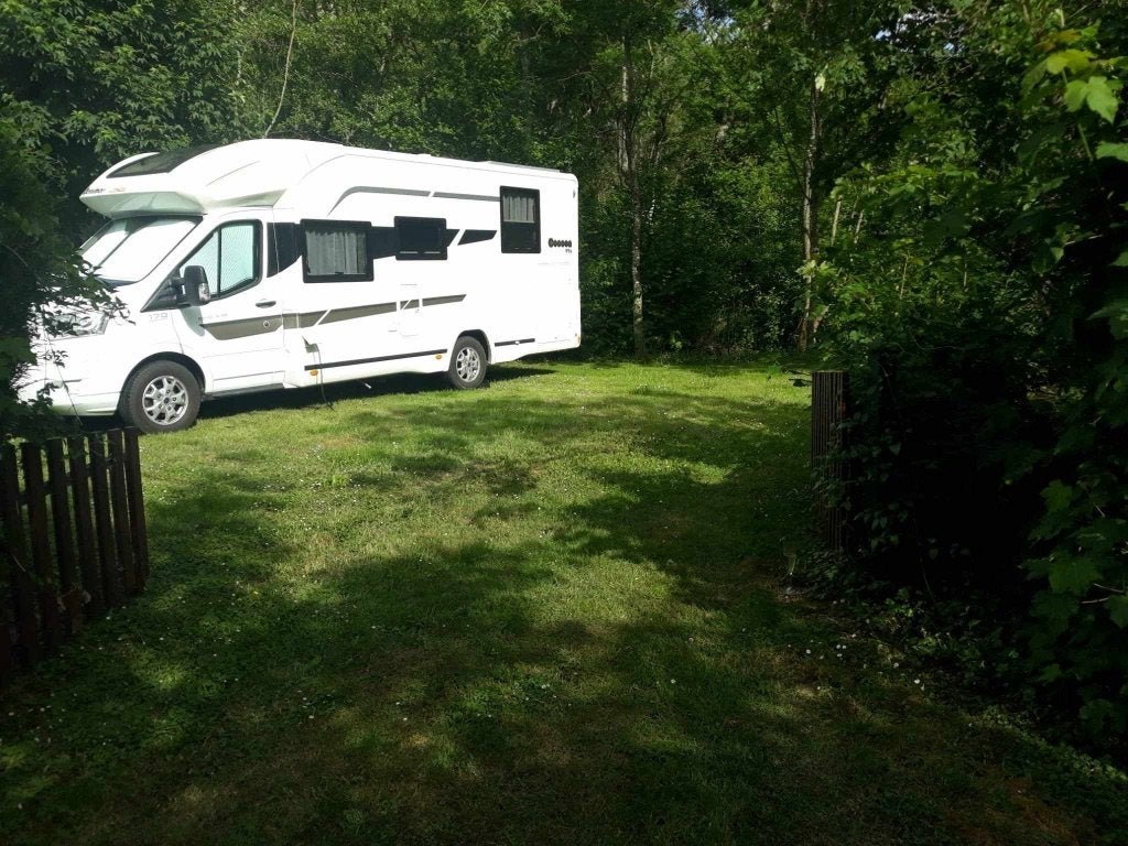 Mobilhome benimar, Caravans en Kamperen, Koelkast, Airbags, Ford, 7 tot 8 meter