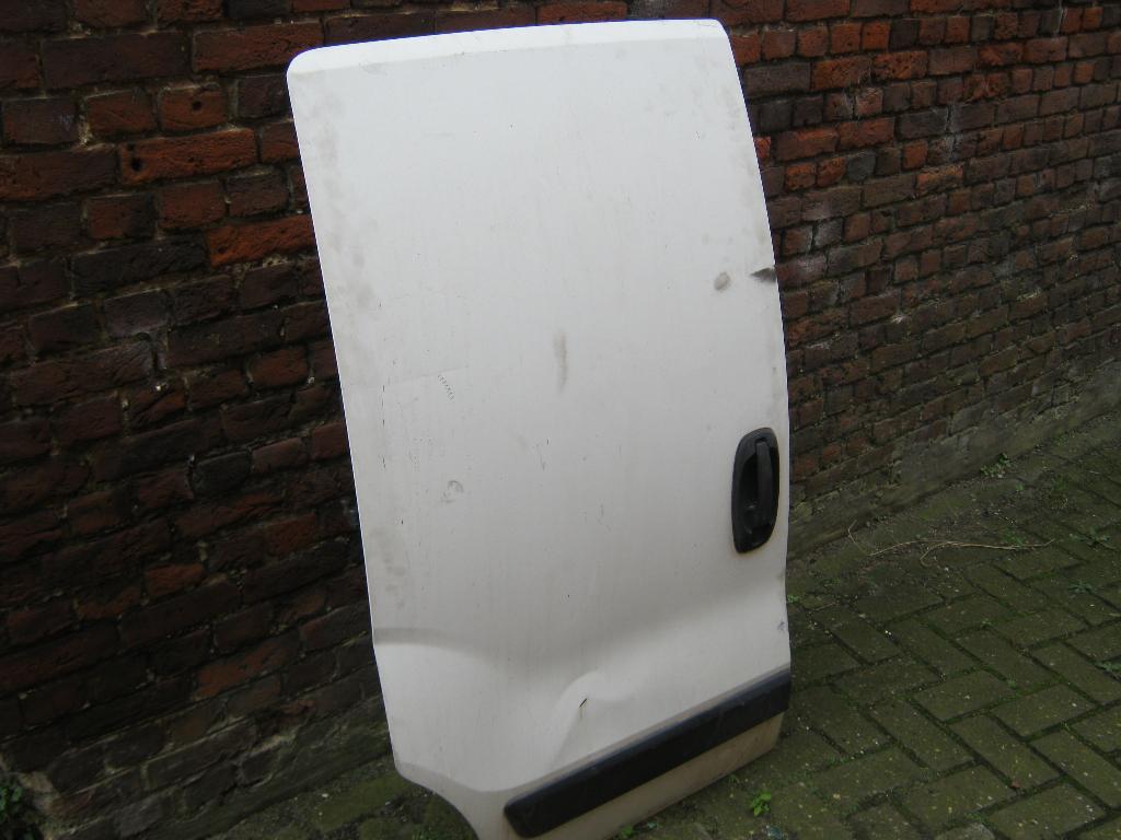 porte droite pour CITROËN NEMO [2008-2024] a une griffe, Citroën, Droite, Enlèvement, Utilisé