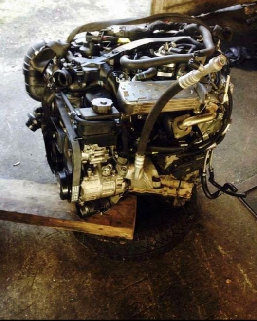 Toute pièces moteur mercesdes w204, Enlèvement ou Envoi