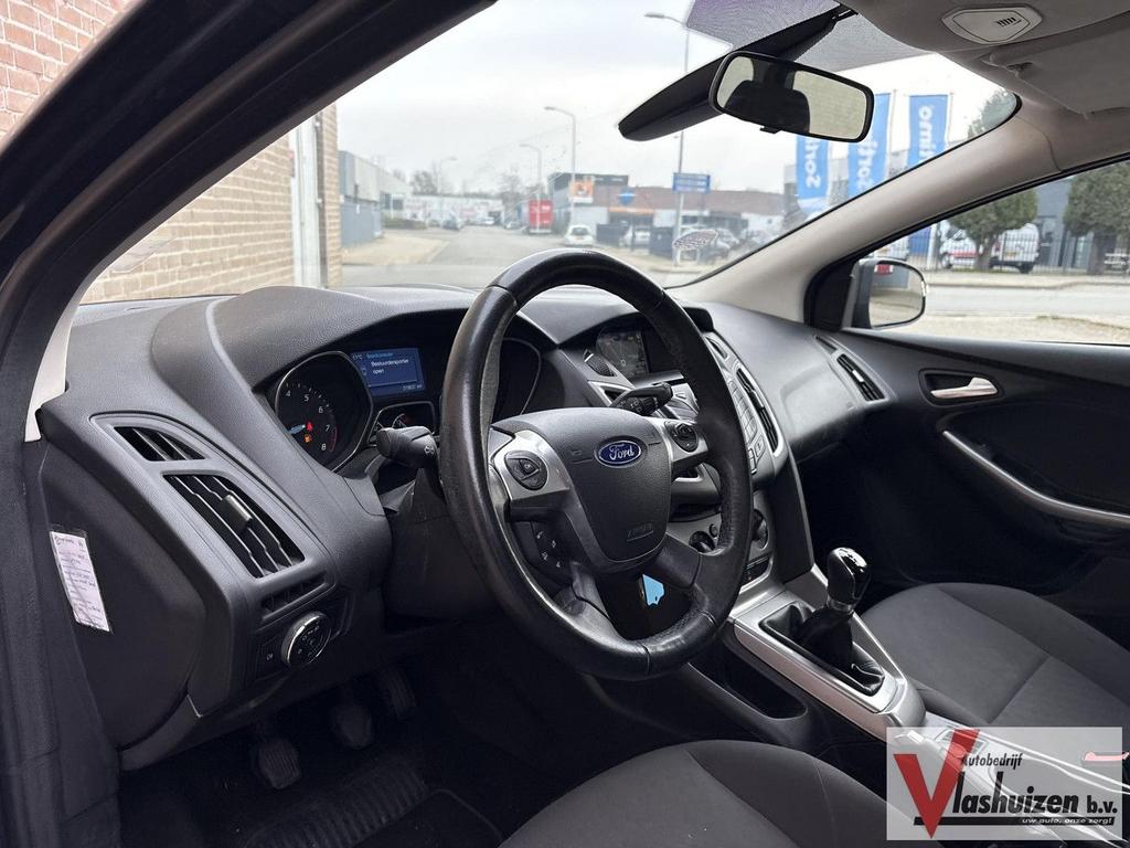 Ford Focus Wagon 1.0 EcoBoost Edition | Airco | Cruise | Nav, Focus, Bedrijf, Start-stop-systeem, Zilver of Grijs