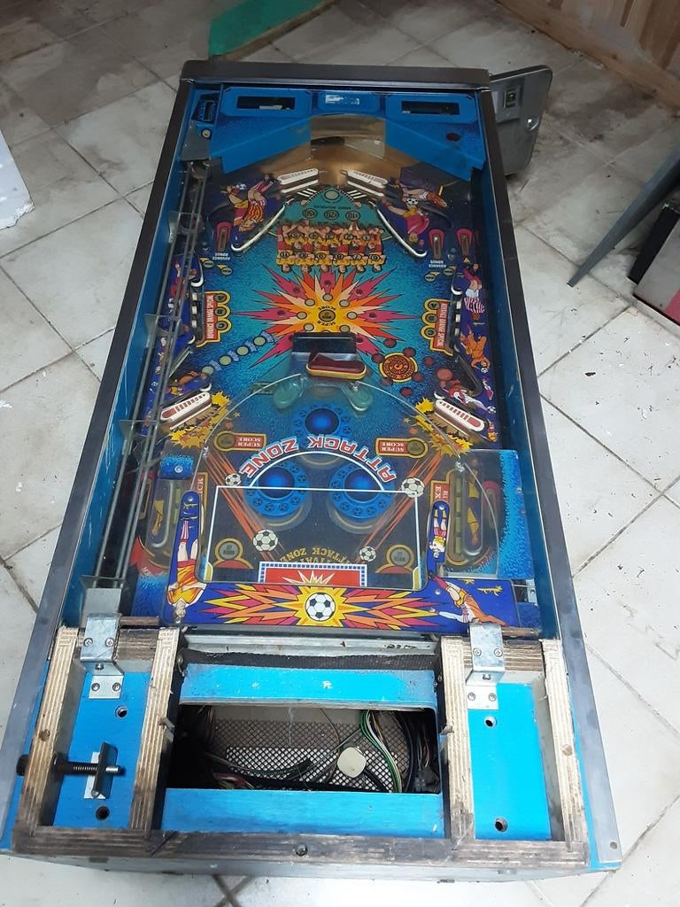 Flipperkast zaccaria 1980 soccer King voor opmaak, Collections, Machines | Flipper (jeu), Enlèvement, Flipper (jeu)