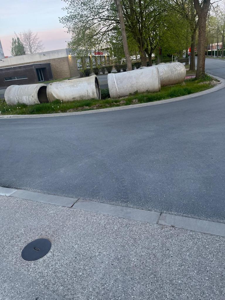 BetonRioolbuizen dia 1200mm - 5stuks, Doe-het-zelf en Bouw, Ophalen, Zo goed als nieuw