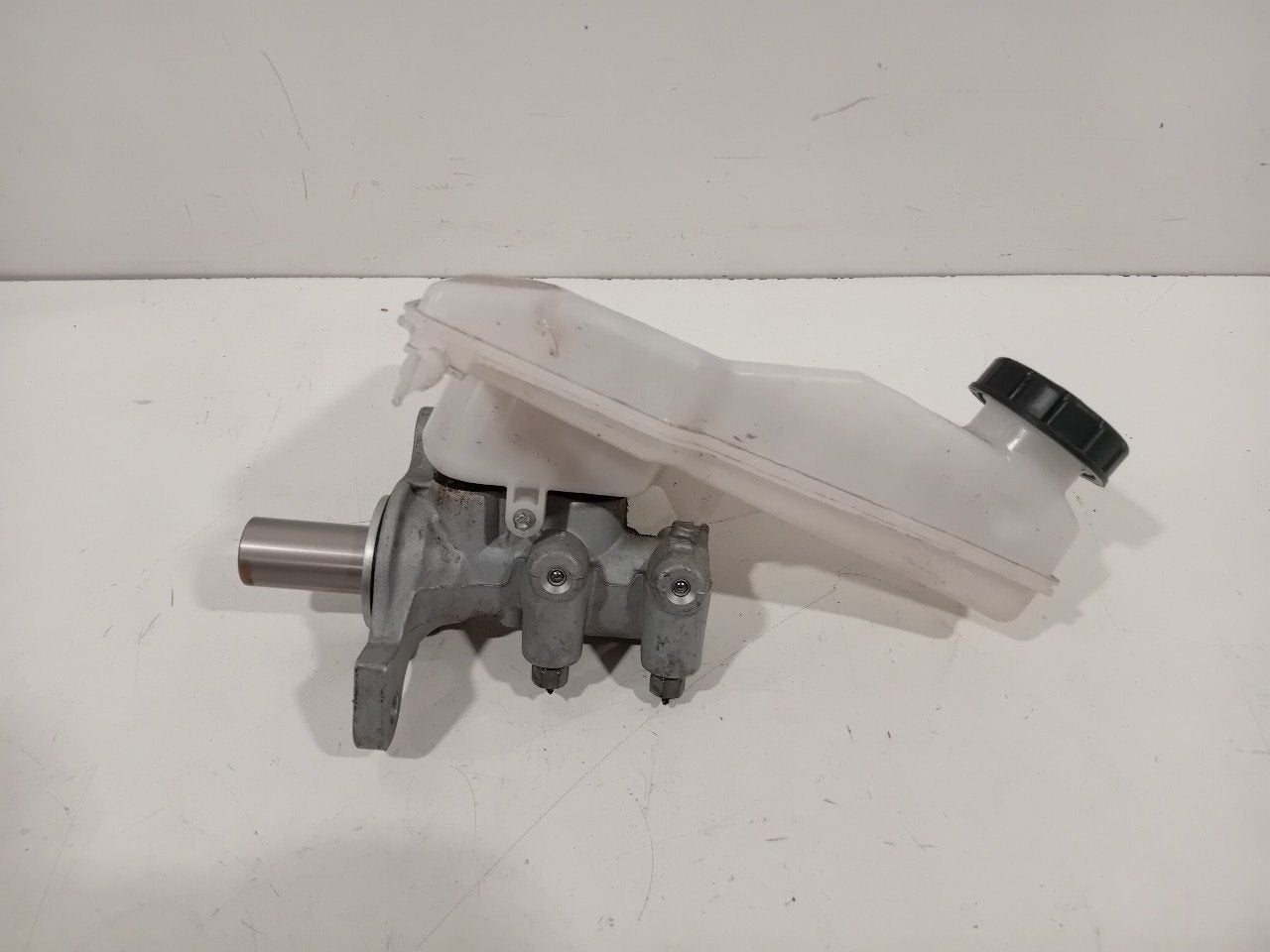 Hoofdrem cylinder Citroën C4, Onderdelen@venauto.nl, Van der Ven Autorecycling B.V., Ettenseweg 76, 4706 PB Roosendaal, The Netherlands