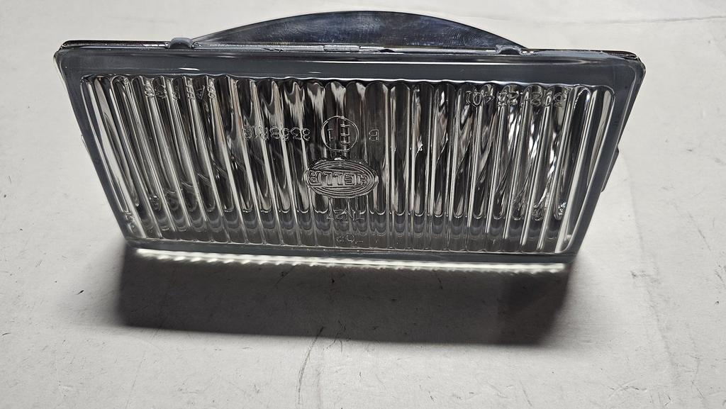 Mistlamp links Hella nieuw BMW 3 Serie E30  type 1 631713859, Auto-onderdelen, -, Nieuw, Ophalen of Verzenden, -