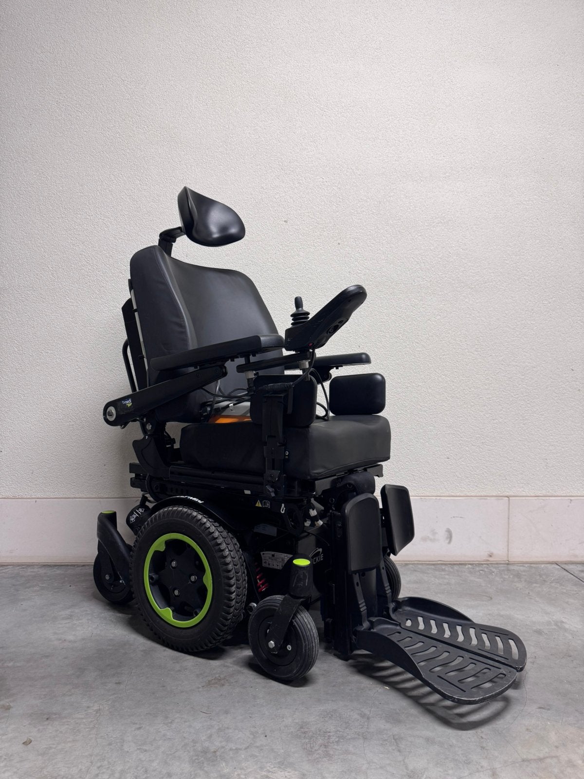 Fauteuil roulant Quicke Q 300 Almost New, Divers, Enlèvement ou Envoi, Pliant, Comme neuf, Fauteuil roulant électrique