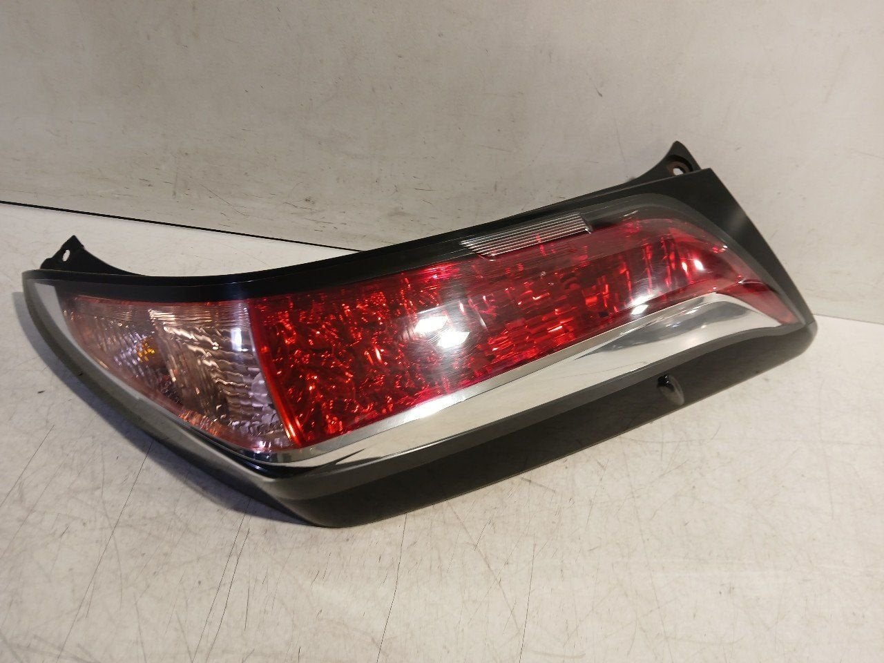 Achterlicht carrosserie rechts Toyota Aygo, Auto-onderdelen, Onderdelen@venauto.nl, Van der Ven Autorecycling B.V., Gebruikt, Ettenseweg 76, 4706 PB Roosendaal, The Netherlands
