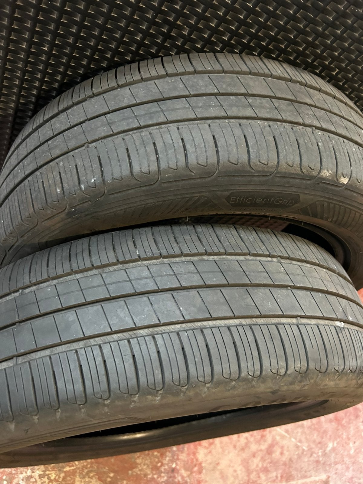 2 pneus été 195/60/18 96H goodyear 5.5mm, Enlèvement ou Envoi, Comme neuf