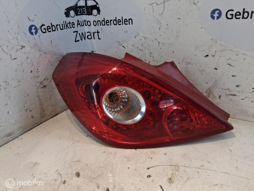 Achterlicht L Opel Corsa D ('06-'15) 13186350, Auto-onderdelen, Gebruikt, Opel, Ophalen of Verzenden, Opel