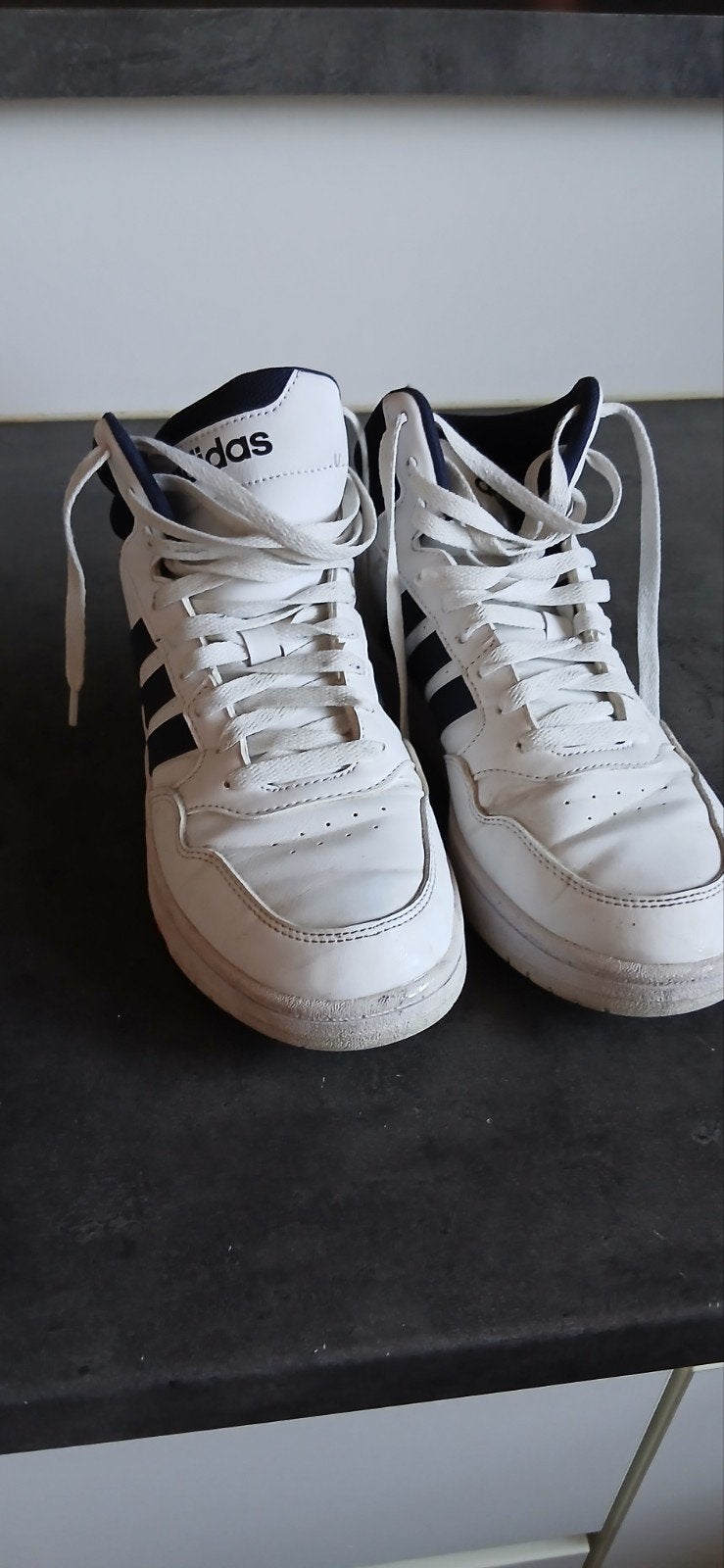 adidas, Ophalen