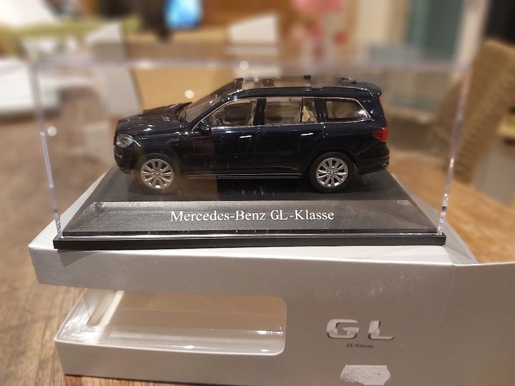 Mercedes-Benz GL-Klasse 1/43, Hobby & Loisirs créatifs, Voitures miniatures | 1:43, Enlèvement ou Envoi, Neuf, Voiture