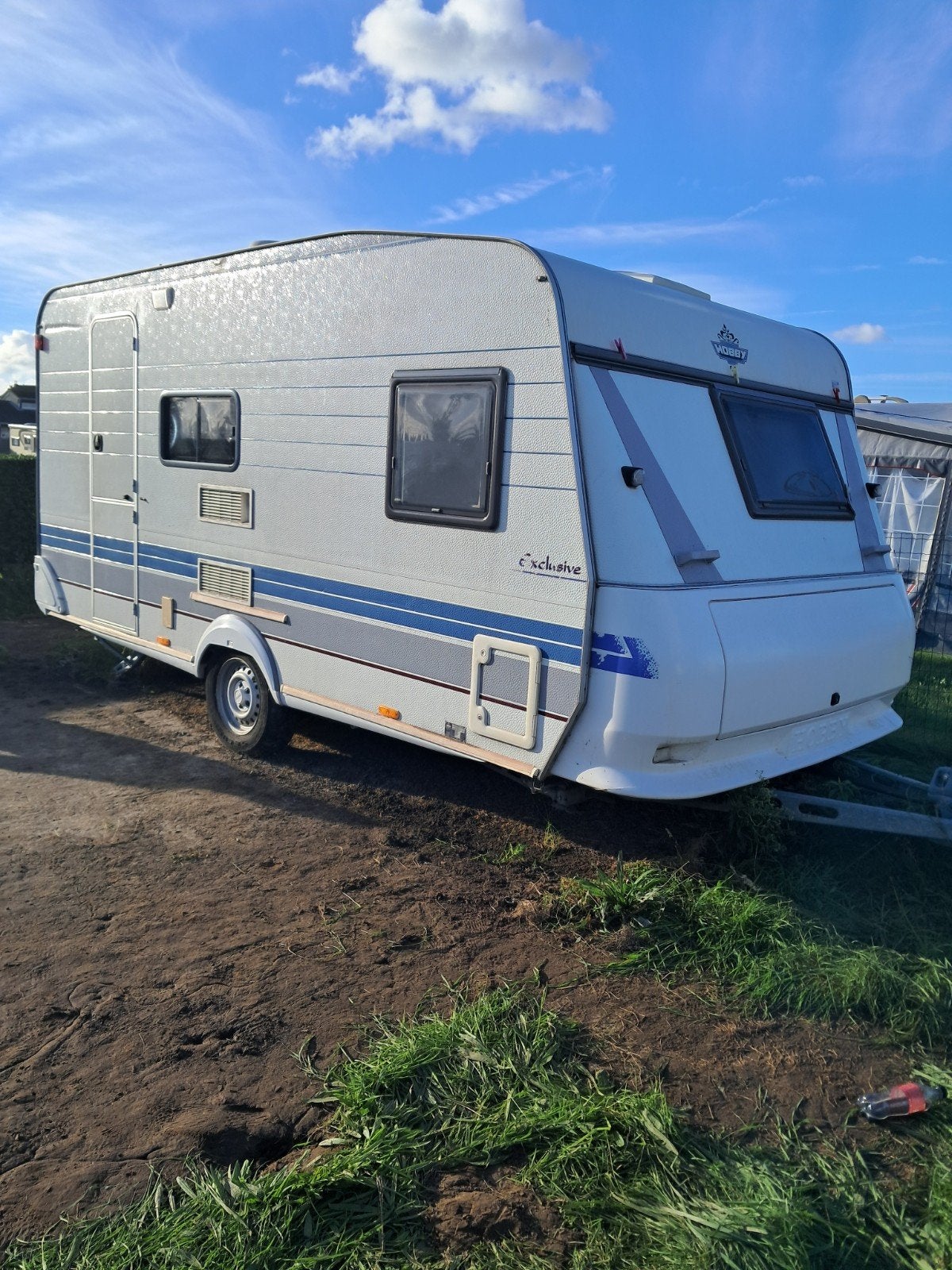 caravan Hobby Exclusive  VERKOCHT, Grand lit, Hobby, Particulier, Siège de train