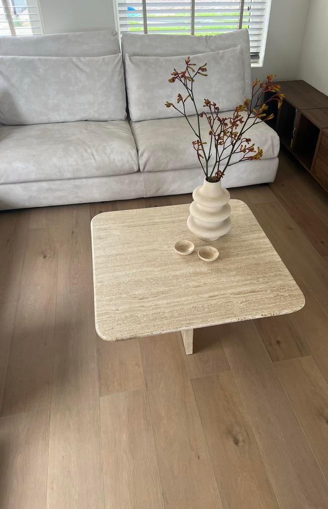 Salontafel van licht glazend Travertin, Ophalen, 50 tot 100 cm, Vierkant, 50 tot 100 cm