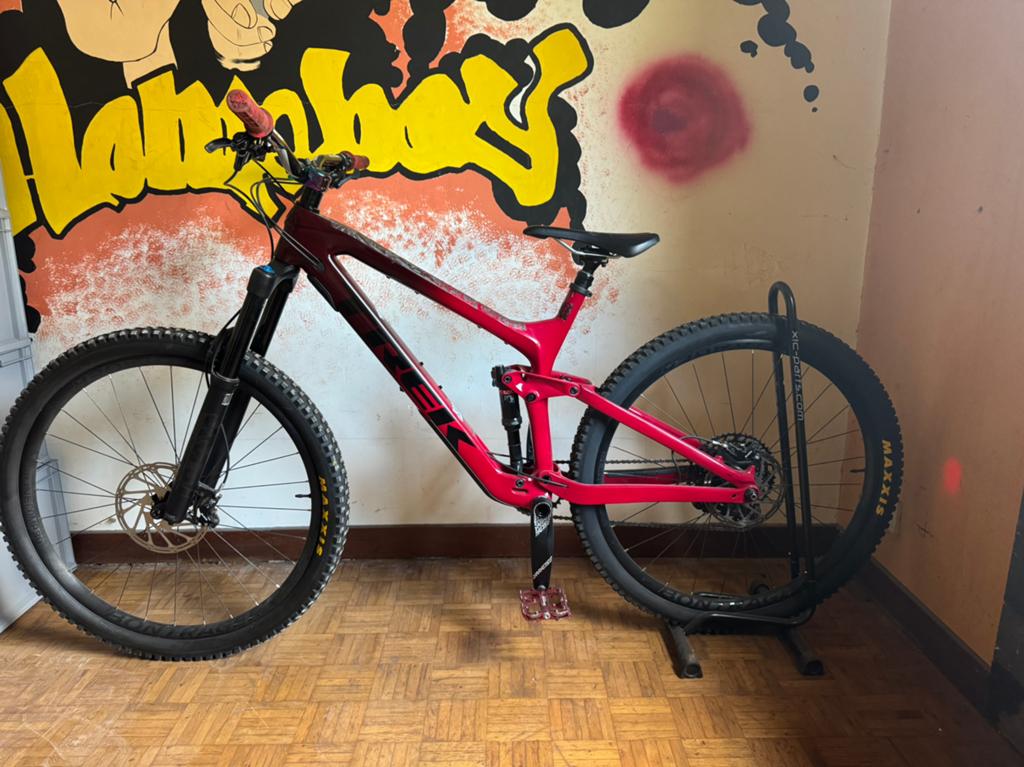 Trek slash enduro mtb, Fietsen en Brommers, Ophalen, Zo goed als nieuw, Schijfrem, 24 inch of meer