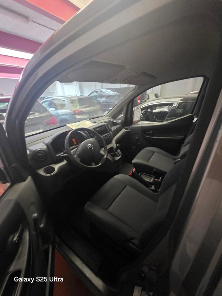 NISSAN NV200 2013 75000KM 1.5DIESEL euro5, Auto's, Bedrijf, Te koop