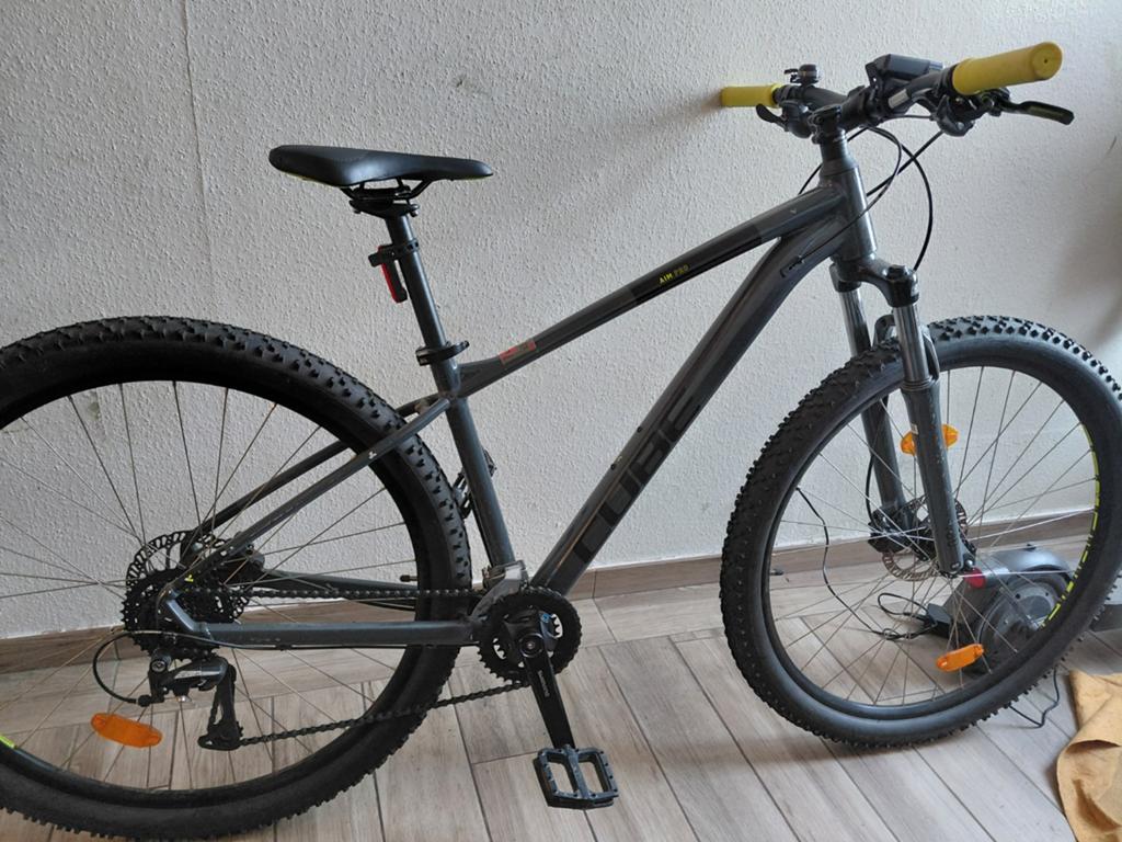 Cube de marque, comme neuf, Vélos & Vélomoteurs, Enlèvement