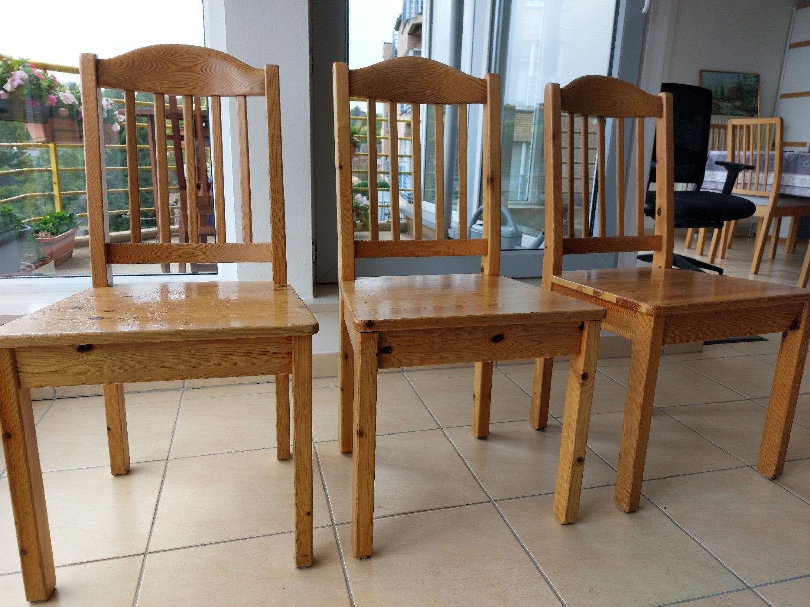 chaises pin massif assise solide, Trois, Enlèvement, Utilisé, Classique