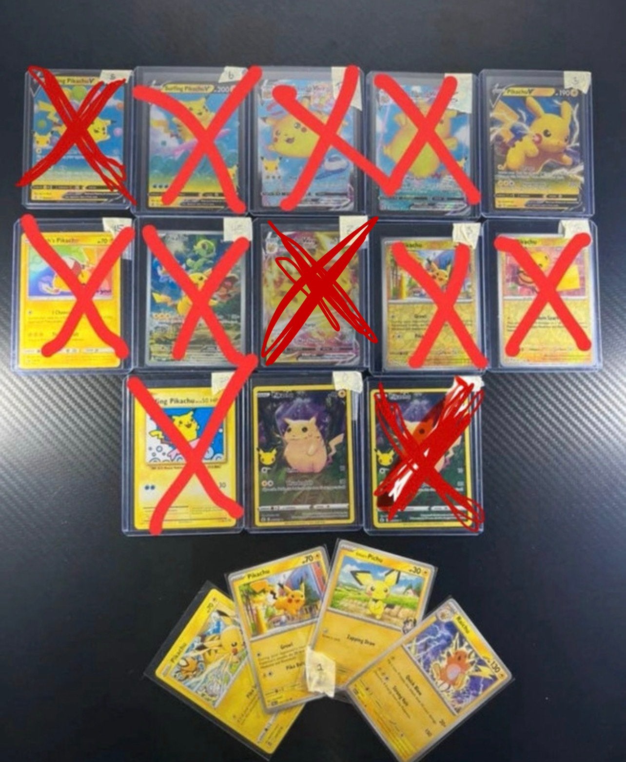Pack Pokémon Pikachu Divers (également vendu séparément), Envoi, Comme neuf, Plusieurs cartes