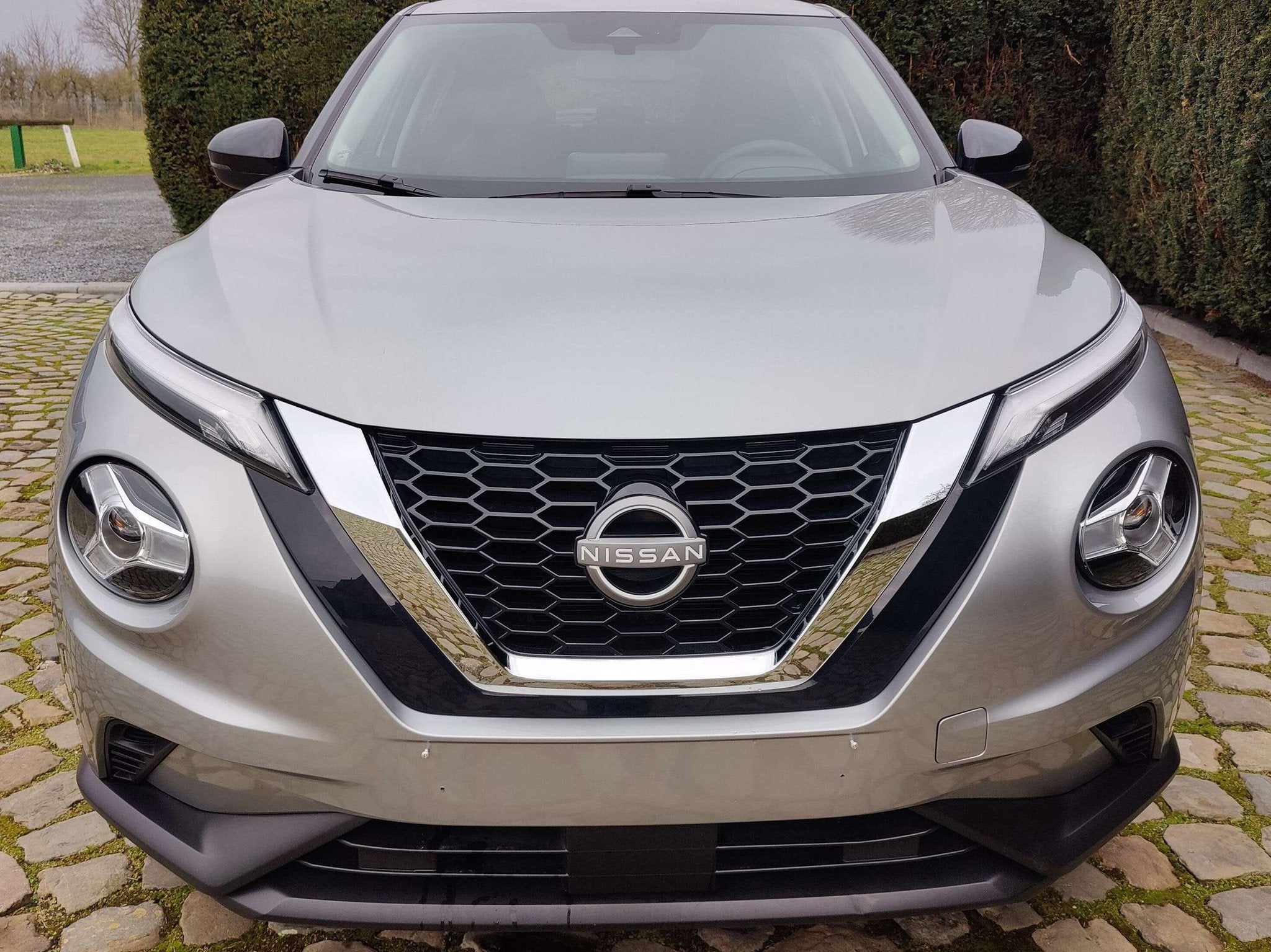 Nissan Juke 1.0 DIG-T 2WD Acenta DCT (EU6AP) (automatique), Autos, Nissan, Argent ou Gris, Achat, Euro 6, Entreprise