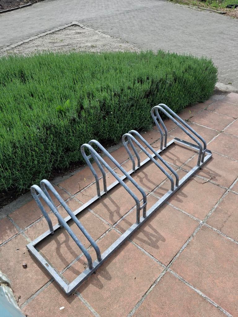 Galva fietsenrek voor 4 fietsen, Fietsen en Brommers, Ophalen