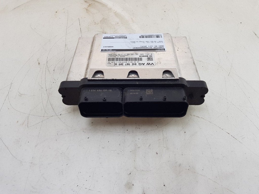 COMPUTER MOTOR Audi A3 Sportback (8VA / 8VF), Robert Bosch AG, Gebruikt, Audi, Robert-Bosch-Allee 1
74232  Abstatt, DE